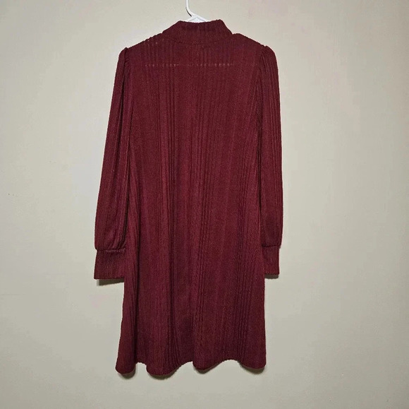 Maurices Red Ribbed Hacci Mini Dress Women's Size Medium Soft Stretch Knit Comfy - Picture 5 of 7